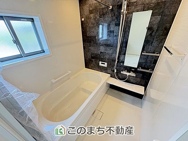 【風呂】お風呂は足を伸ばしてゆったり入浴できる1坪タイプ☆