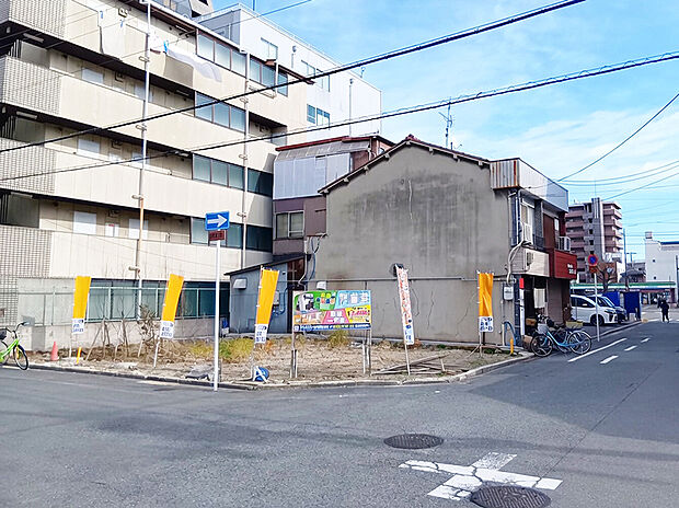 現地