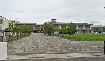 近江八幡市立金田小学校 徒歩1452m