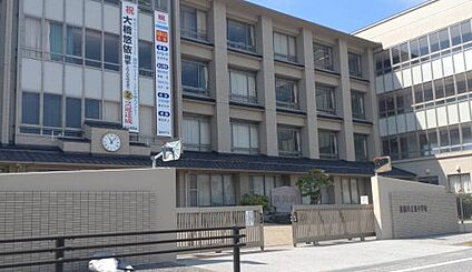 彦根市立東中学校 徒歩1967m