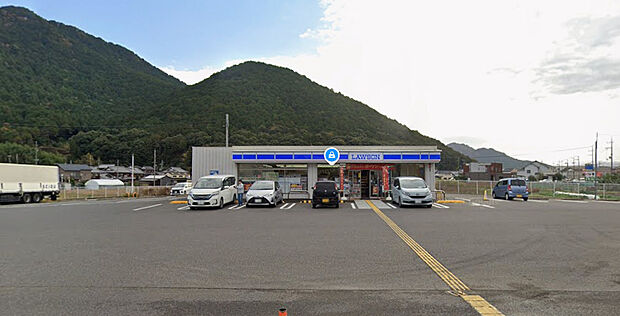 ローソン 野洲御上神社前店