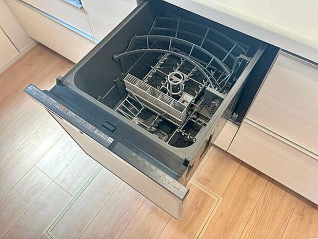 【食洗器】炊事時間を大幅に短縮できる食器洗浄乾燥機付き