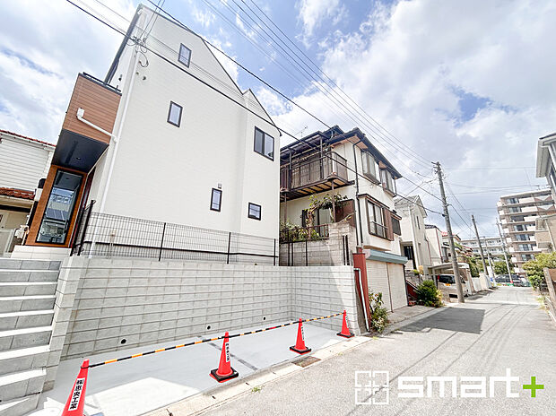 ~お問合せはお気軽に~
・お仕事帰りの遅い時間や短時間のご案内、不動産会社に休みの多い水曜日などでもご対応可能です。
・ぜひお気軽にお問合せくださいませ。お待ちしております!