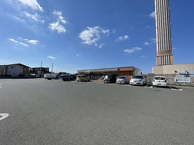 セブンイレブン 印西大塚店(約650m)