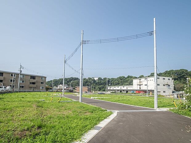 海抜20メートル以上の高台に位置する裾野市富沢エリア。水害の不安も少なく、心穏やかに暮らせる立地です。