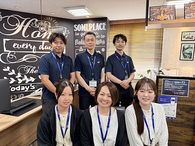 スタッフ