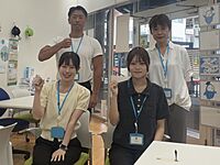 スタッフ
