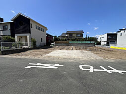 熊本県熊本市東区下江津2丁目401番13(地番)、熊本市東区下江津2丁目9-15(住居表示)