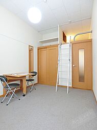 レオパレスヒヨシ 1階1Kのリビング/ダイニング