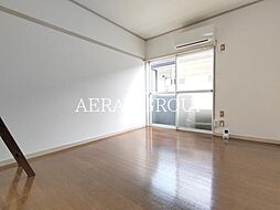 リードメゾンV 2階1Kのリビング/ダイニング