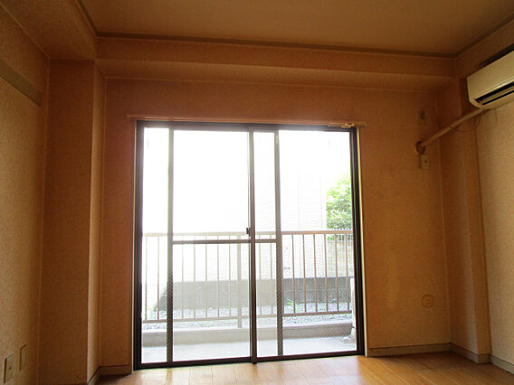 プラーズ上溝_内装_0