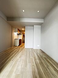 クローバー・グランツ三国ヶ丘 8階1LDKのリビング/ダイニング