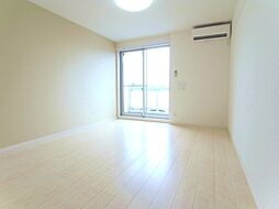 リブリ・クレイン 1階1Kのリビング/ダイニング