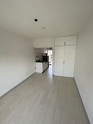 リバーサイドハイツ 102 1階1Kのリビング/ダイニング