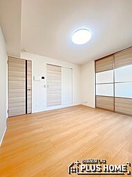 D-grace秋月 2階1LDKのリビング/ダイニング