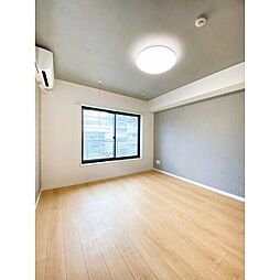 ウェルスクエアイズム大森西 3階1Kのリビング/ダイニング