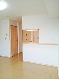 サンスウィート 2階1LDKのリビング/ダイニング