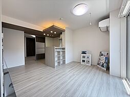 クロエ橋本 101 1階2LDKのリビング/ダイニング