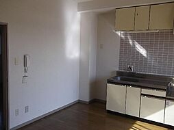 グレイストーエイ 4階2DKのリビング/ダイニング