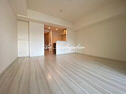 目黒テラス 2階1LDKのリビング/ダイニング