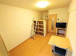 レオパレスモンジュイ 3階1Kのリビング/ダイニング