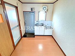 みどりハイツ 3階1Kのリビング/ダイニング