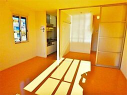 シーゲート八王子 102. 1階1LDKのリビング/ダイニング