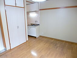 上高田ハイツ 201 2階ワンルームのリビング/ダイニング