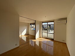 アプローズ 101 1階1LDKのリビング/ダイニング