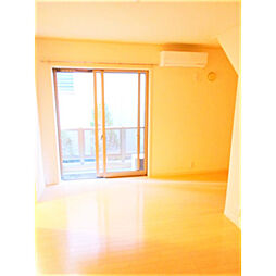 ピノーラ 102 1階1Kのリビング/ダイニング