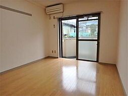 ラ・ポワール 311 3階1Kのリビング/ダイニング