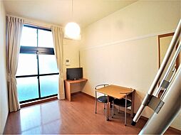 レオパレスレクエルド 1階1Kのリビング/ダイニング