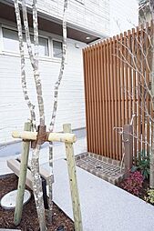 ◇ペット用足洗い場◇　駐輪場横には共用のペット足洗い場を完備♪