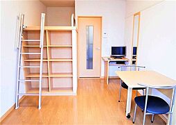 レオパレスアクセス登戸 108 1階1Kのリビング/ダイニング