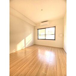 ラシクラス日暮里 2階2DKのリビング/ダイニング