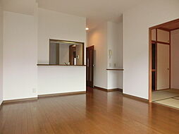 JR総武線 市川駅 徒歩12分の賃貸マンション 5階3LDKのリビング/ダイニング