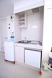 ユナイト川崎レイモンドの杜 102 1階ワンルームのリビング/ダイニング