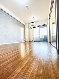 イーグル 401 4階2LDKのリビング/ダイニング