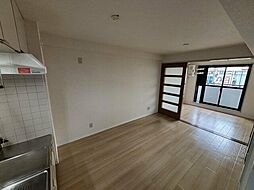 ウィンザーハイム相模原 3階2DKのリビング/ダイニング