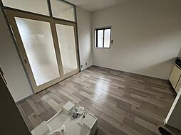 マリーンパレス 2階1DKのリビング/ダイニング