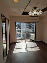 JR総武線 東中野駅 徒歩9分の賃貸マンション 8階2LDKのリビング/ダイニング