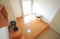 レオパレスｔｔ141 1階1Kのリビング/ダイニング