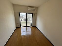 ワコーレ相武台前0 111 1階1Kのリビング/ダイニング