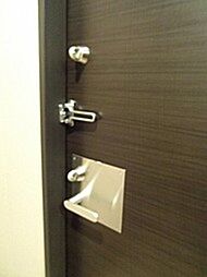 同建物内の写真を掲載しており、実際の部屋とは異なる場合がございます。
