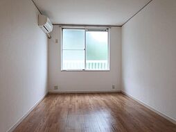 エステート京塚 2階ワンルームのリビング/ダイニング