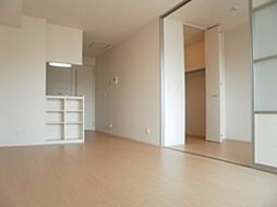 フィオーレ野崎II 2階1LDKのリビング/ダイニング