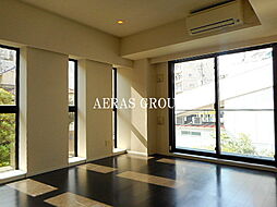 パークキューブ目黒タワー 208 2階1Kのリビング/ダイニング