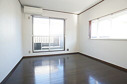 ナイスワン 203 2階ワンルームのリビング/ダイニング