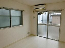 アートイン豊玉 4階ワンルームのリビング/ダイニング