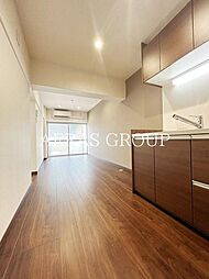 マンションニュー高輪 1階1LDKのリビング/ダイニング